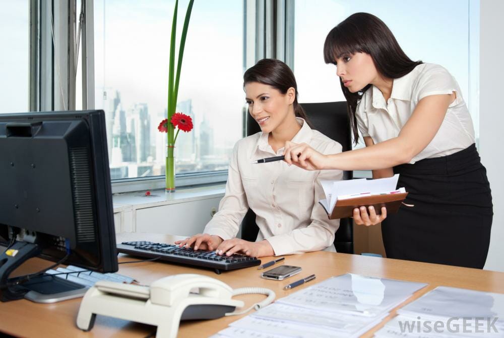 Customer Relationship Officer (female)